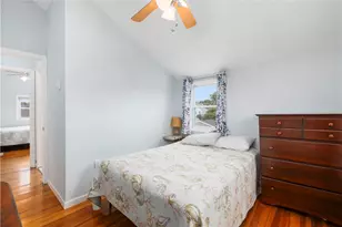 14 Stanton Ave, Narragansett, RI 02882 - Photo 15