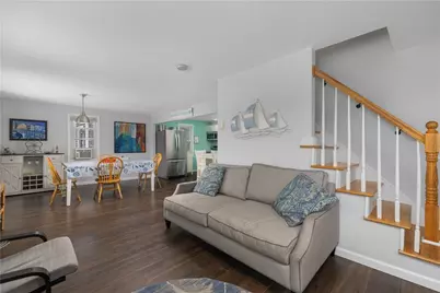 14 Stanton Avenue, Narragansett, RI 02882 - Photo 7