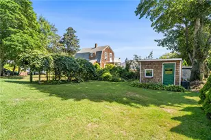 84 Alden Ave, Warwick, RI 02889 - Photo 37