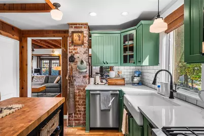84 Alden Avenue, Warwick, RI 02889 - Photo 11