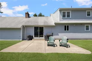68 Wisteria Dr, Coventry, RI 02816 - Photo 15
