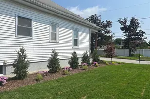 76 Rosella Ave, Pawtucket, RI 02861 - Photo 21