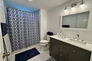 433 Wolcott Ave, Middletown, RI 02842 - Photo 17
