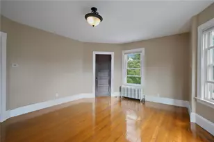 3 Thurston Ave, Newport, RI 02840 - Photo 9