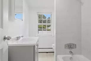 35 Franconia Dr, Cranston, RI 02920 - Photo 15