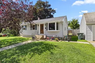7 Sherwood Ave, Coventry, RI 02816 - Photo 3