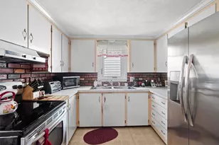 7 Sherwood Ave, Coventry, RI 02816 - Photo 23