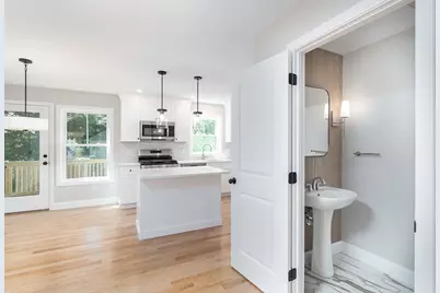 83 Cadora Avenue, Warwick, RI 02886 - Photo 7