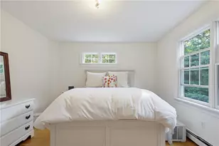 3548 Commodore Perry Hwy, South Kingstown, RI 02879 - Photo 39