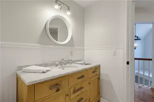 3548 Commodore Perry Hwy, South Kingstown, RI 02879 - Photo 37