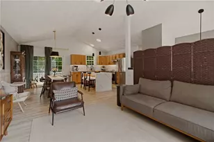 37 Gem St, North Providence, RI 02904 - Photo 13