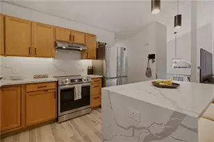 37 Gem St, North Providence, RI 02904 - Photo 9