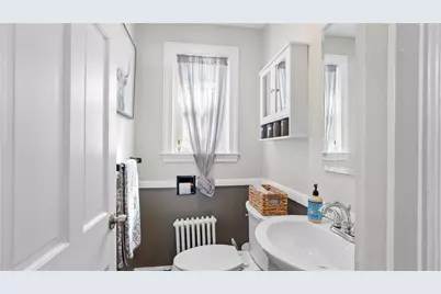 449 Pawtucket Avenue, East Providence, RI 02916 - Photo 15
