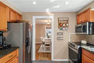 449 Pawtucket Ave, East Providence, RI 02916 - Photo 17