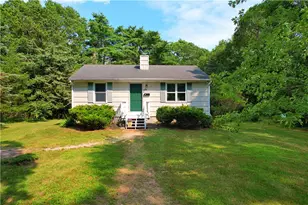29 Oak Rd, South Kingstown, RI 02879 - Photo 1