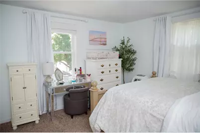 44 Maxwell Drive, North Kingstown, RI 02852 - Photo 5