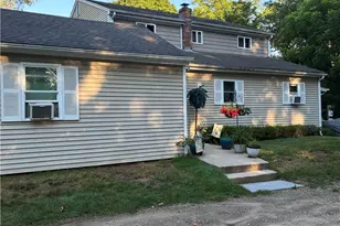 44 Maxwell Dr, North Kingstown, RI 02852 - Photo 9