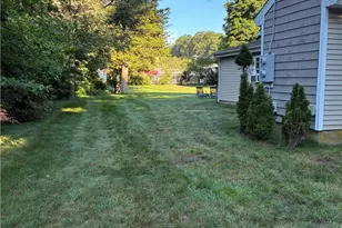 44 Maxwell Dr, North Kingstown, RI 02852 - Photo 11