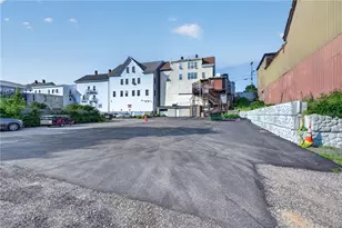 350 River St, Woonsocket, RI 02895 - Photo 5