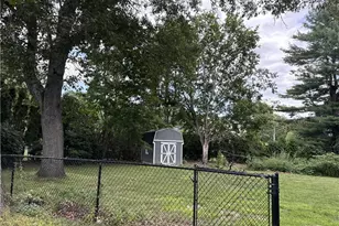 15 Baneberry Dr, Cranston, RI 02921 - Photo 7