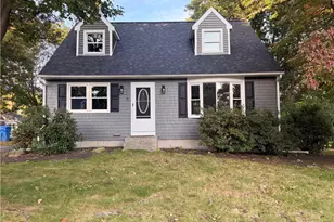 15 Baneberry Dr, Cranston, RI 02921 - Photo 1