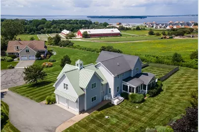 57 Strawberry Lane, Portsmouth, RI 02871 - Photo 3