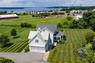 57 Strawberry Ln, Portsmouth, RI 02871 - Photo 49