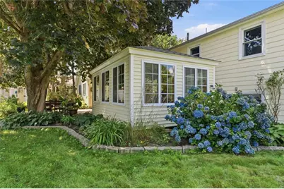 9 Therese Street, Narragansett, RI 02882 - Photo 13