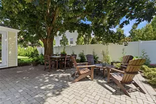 9 Therese St, Narragansett, RI 02882 - Photo 17