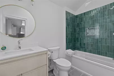 34 East Bowery Street, Newport, RI 02840 - Photo 17
