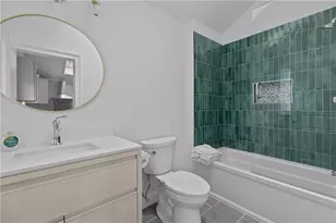 34 E Bowery St, Newport, RI 02840 - Photo 17