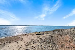 109 High Hill Rd, Tiverton, RI 02878 - Photo 5