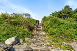 109 High Hill Rd, Tiverton, RI 02878 - Photo 7