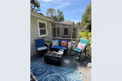 384 Holly Road Road, South Kingstown, RI 02879 - Photo 13