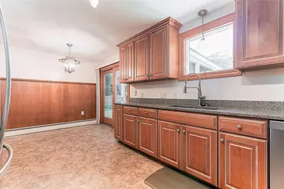 91 Torrington Drive, Warwick, RI 02889 - Photo 3