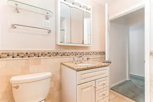 91 Torrington Dr, Warwick, RI 02889 - Photo 7
