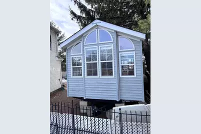 245 Manton Street, Pawtucket, RI 02861 - Photo 1