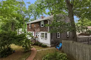 145 Oak Crest Dr, East Providence, RI 02915 - Photo 39