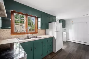 145 Oak Crest Dr, East Providence, RI 02915 - Photo 29