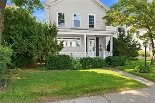 76 Pleasant St, Westerly, RI 02891 - Photo 3