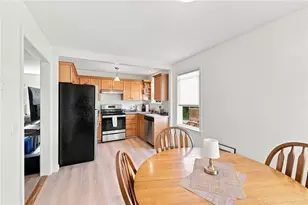 76 Pleasant St, Westerly, RI 02891 - Photo 19