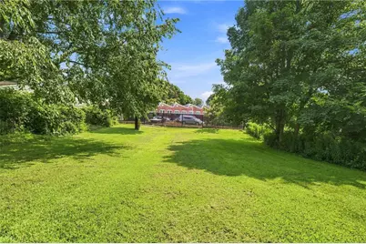 76 Pleasant Street, Westerly, RI 02891 - Photo 5