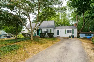 27 Lydick Ave, Warwick, RI 02888 - Photo 1