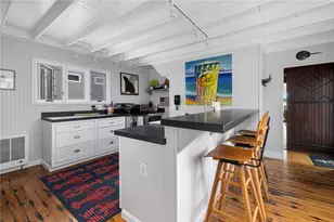 36 Riverside Ave, Portsmouth, RI 02871 - Photo 11