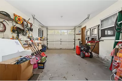 69 Thomas Street, Woonsocket, RI 02895 - Photo 27