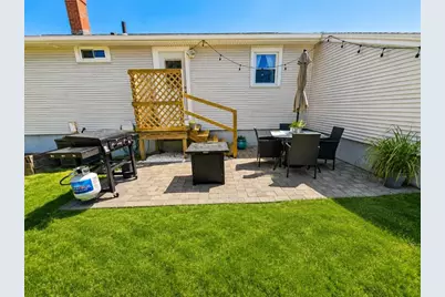5 Lawrence Drive, East Providence, RI 02914 - Photo 23