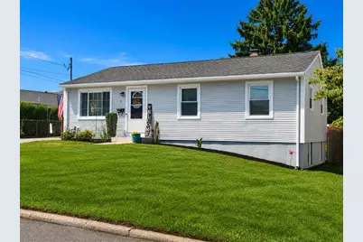 5 Lawrence Drive, East Providence, RI 02914 - Photo 3