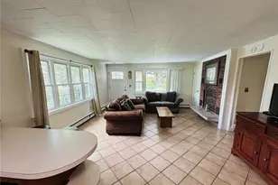 64 Hemlock Ave, Narragansett, RI 02882 - Photo 3