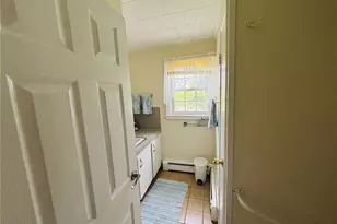 64 Hemlock Ave, Narragansett, RI 02882 - Photo 7