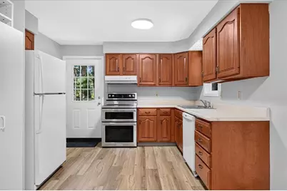 40 Thurston Drive, Hopkinton, RI 02832 - Photo 9